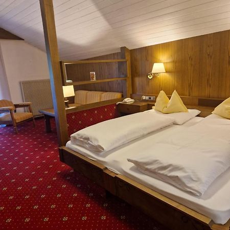 Hotel Am Wolfgrubenersee โซปราบอลซาโน ภายนอก รูปภาพ